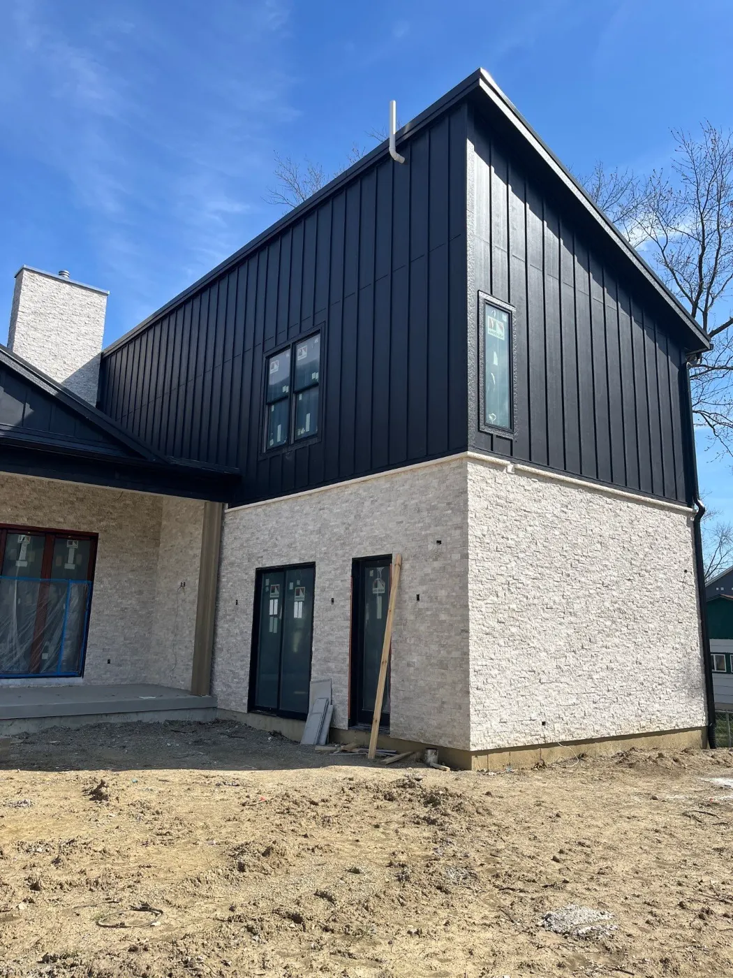 Fiber cement siding installed on a Aberdeen Bend home