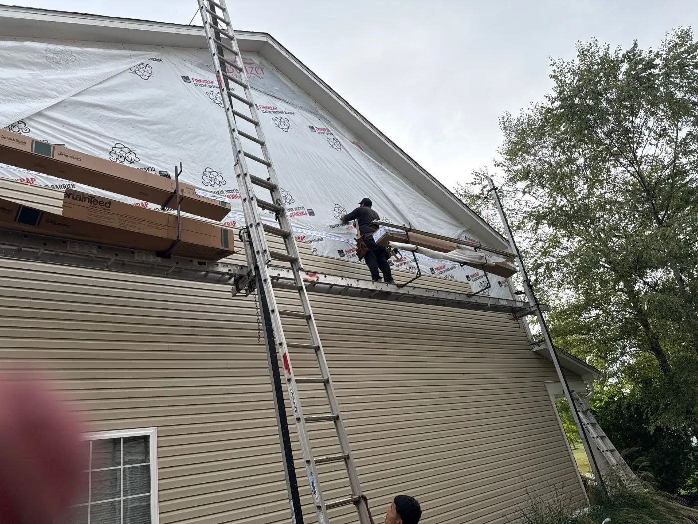 Siding installation documented in Aberdeen Bend